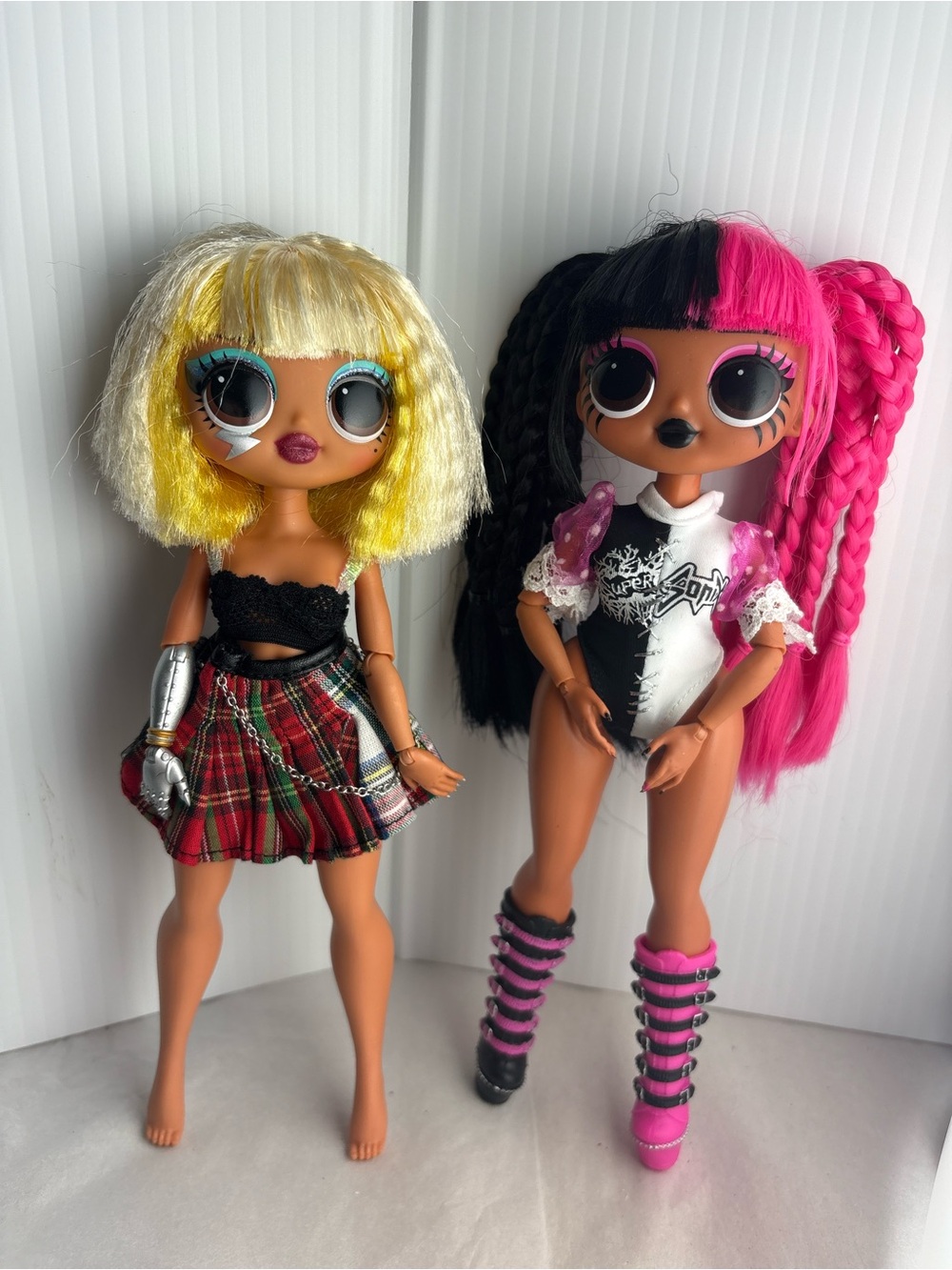 Lot of 2 LOL Surprise OMG Remix Rock / Fierce Dolls - Punk & Rock Style